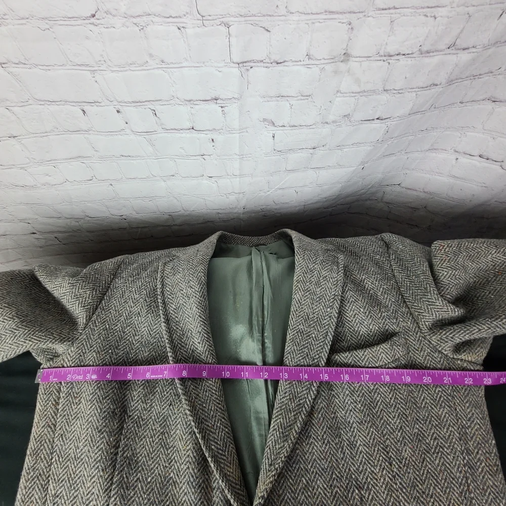 Levi's Tailored Classic's Blazer/ Coat Grays and Brown's. 44R - Picture 9 of 15